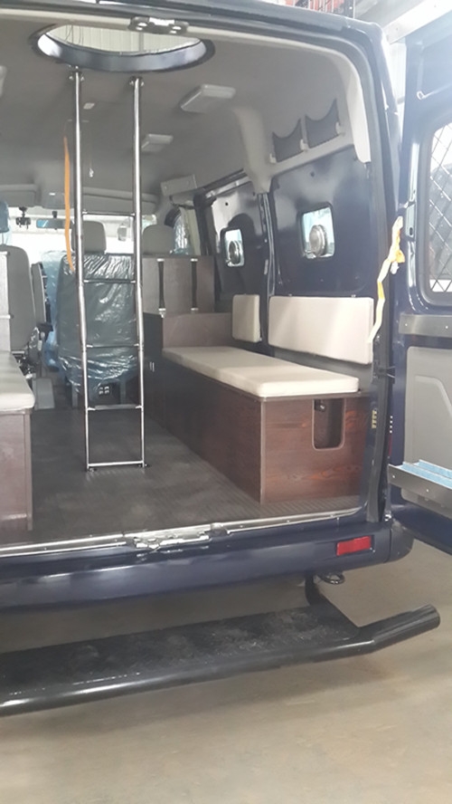 特警巡邏車