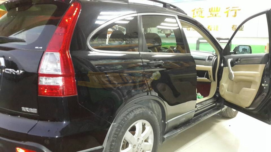 中山億豐行汽車音響改裝.導航的抉擇——本田CRV安裝科駿達通用機