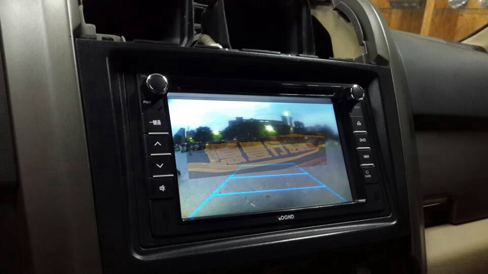 中山億豐行汽車音響改裝.導航的抉擇——本田CRV安裝科駿達通用機