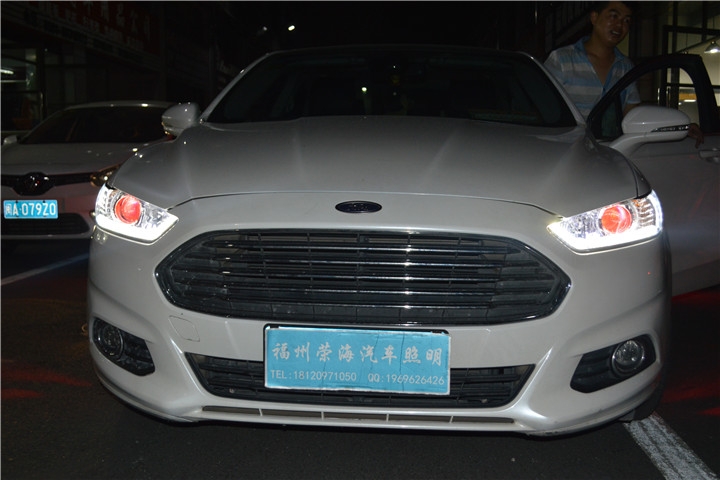 福州改燈 福特蒙迪歐升級(jí)氙氣燈專車專用淚眼 福州榮海汽車照明