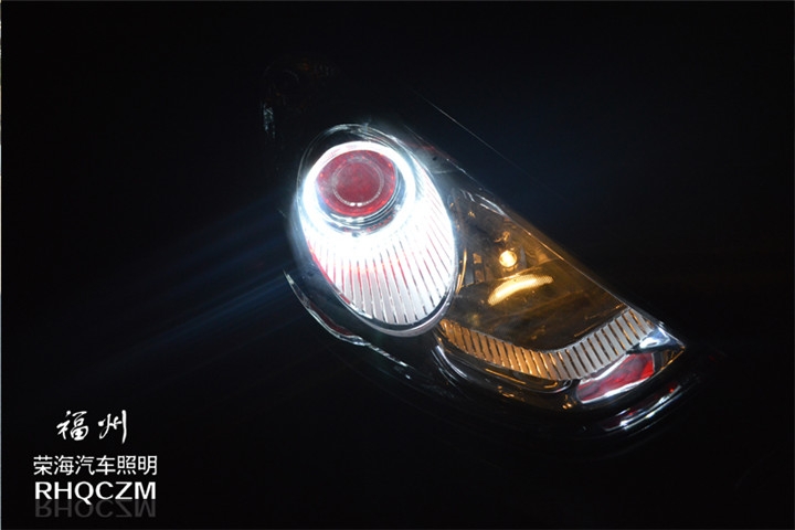 福建福州車燈改裝 現(xiàn)代IX35汽車大燈改裝氙氣燈海拉五雙光透鏡 福州榮海汽車照明