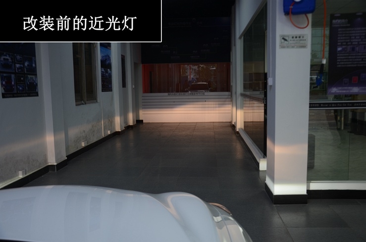 英菲尼迪車燈改裝升級(jí)海拉5雙光氙氣大燈