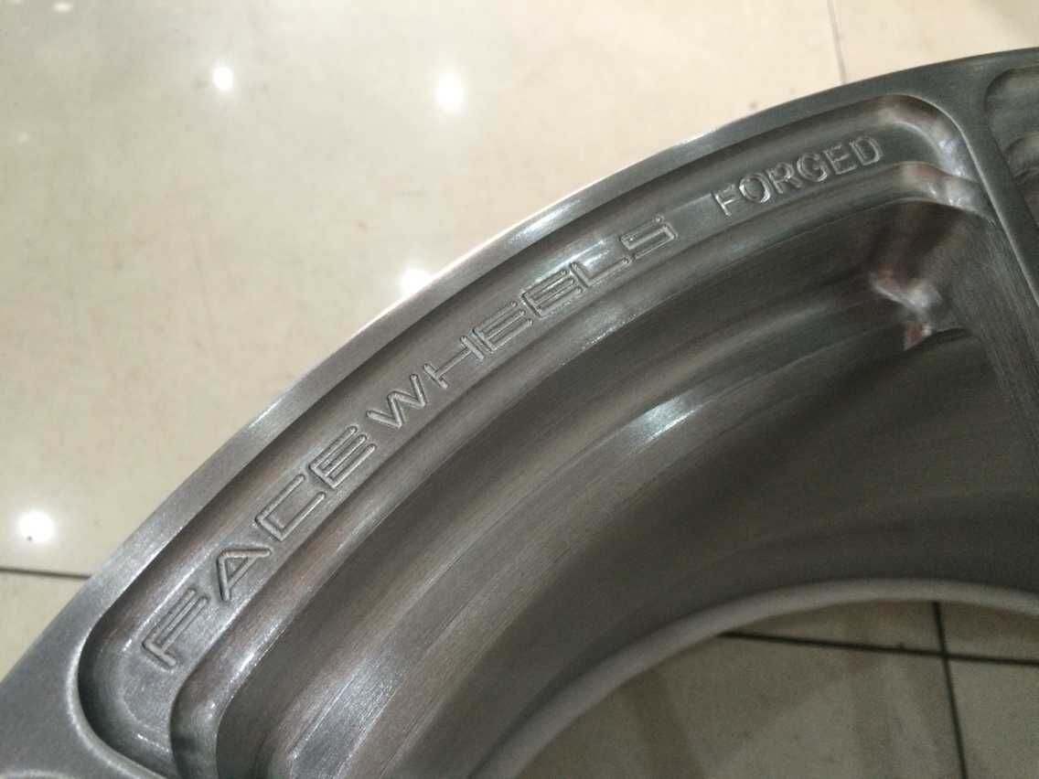 Facewheels MAX-12 19寸裝寶馬 535，輕到?jīng)]朋友