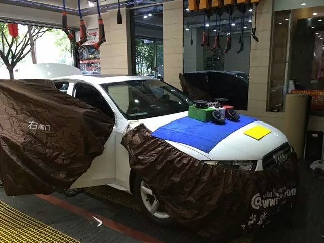 蘇州道聲汽車音響改裝奧迪A4音響升級意大利ATI精巧套裝喇叭