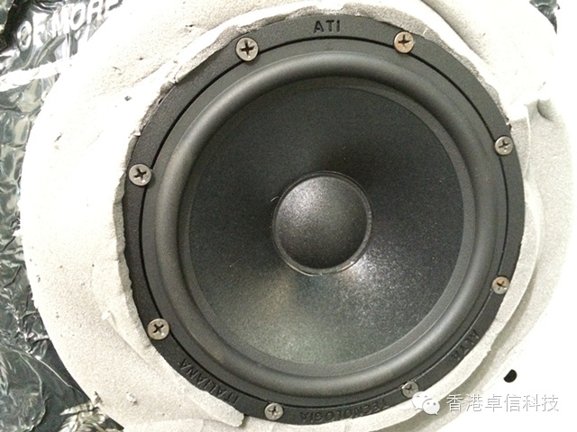蘇州道聲汽車音響改裝奧迪A4音響升級意大利ATI精巧套裝喇叭