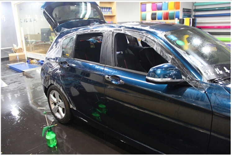 壽光汽車改色貼膜，寶馬118i透明膜作業(yè)展示