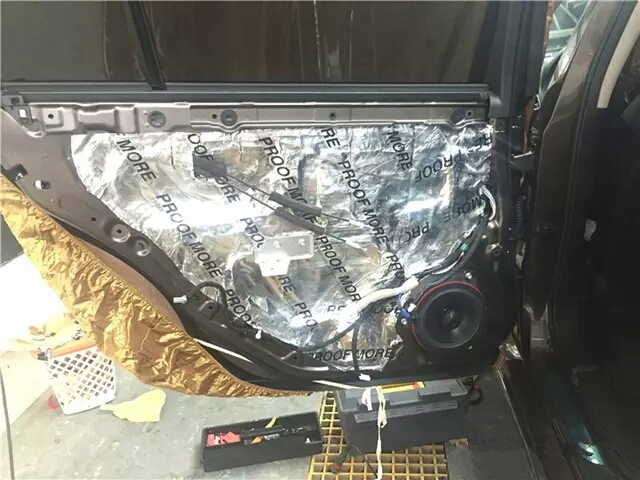 南通市啟東市汽車音響改裝店英菲尼迪升級意大利ATI套裝喇叭
