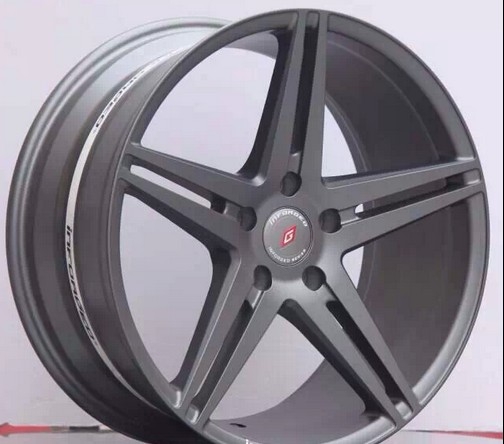 大量車(chē)型輪轂到貨需要的車(chē)友趕快聯(lián)系我吧價(jià)格美東西更美