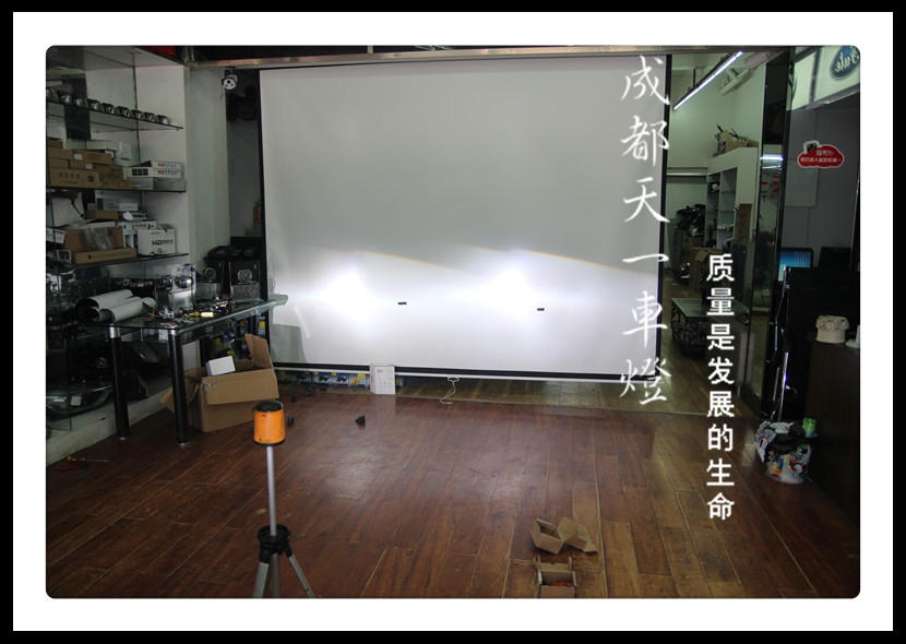 成都新奔奔改燈|成都新奔奔車燈改裝日行燈雙光透鏡