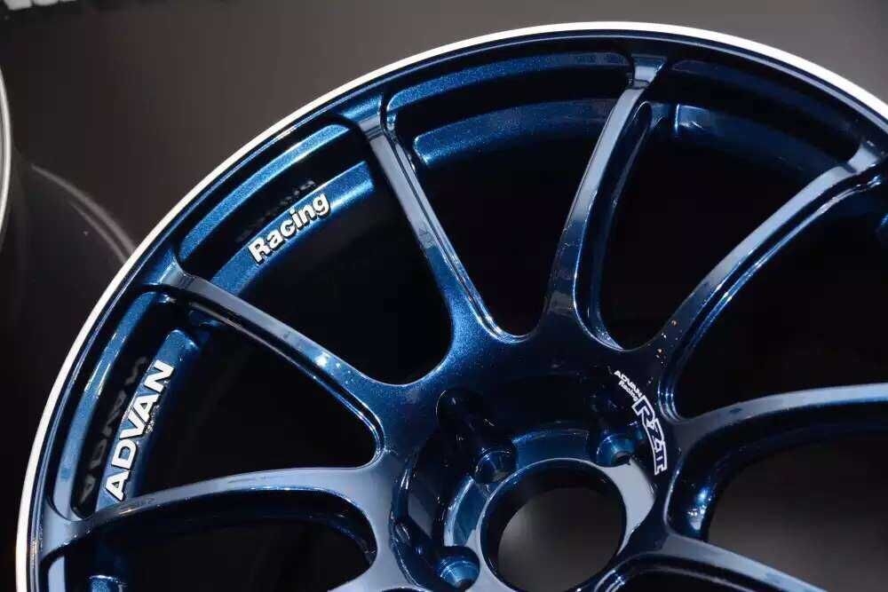 2015新款ADVAN RZ2 改良偷輕版 現(xiàn)貨18寸寶馬數(shù)據(jù)