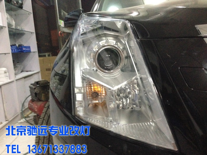 凱迪拉克SRX車(chē)燈改裝 海拉五代透鏡 北京馳遠(yuǎn)改燈訂制