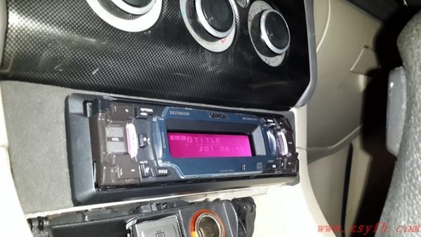 中山三鄉(xiāng)汽車音響改裝&汽車音響選購常識之主機