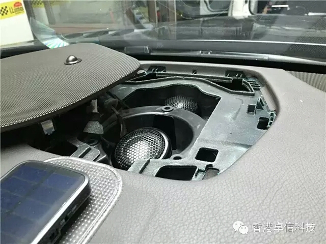 南通市啟東市汽車音響改裝店——奔馳GL450發(fā)燒級意大利ATI音響改裝