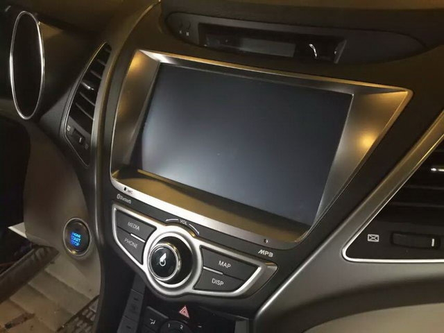 昆明鼎馭汽車音響改裝,現(xiàn)代朗動改裝魔立方汽車音響！