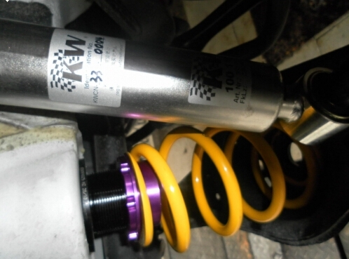 昌邑汽車改裝輪轂，避震，高爾夫改KW避震，20寸輪轂作業(yè)
