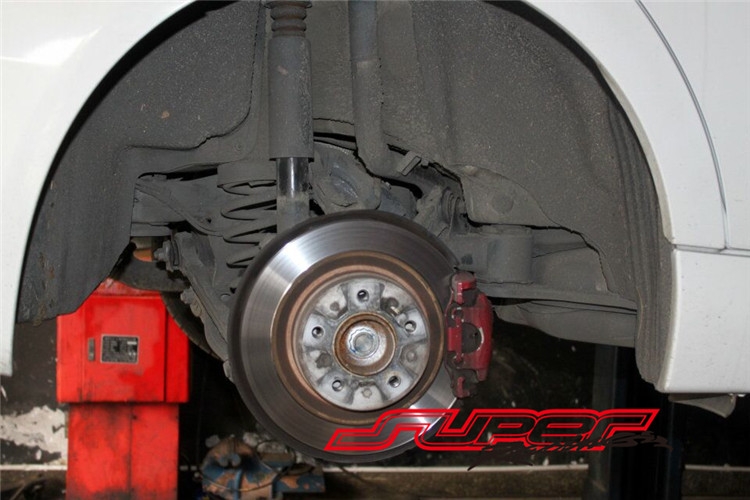 寶馬320升級(jí)border絞牙避震實(shí)例