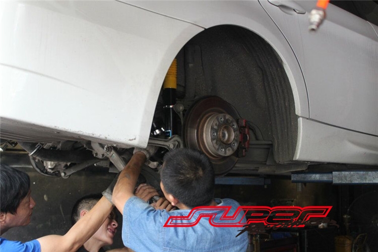 寶馬320升級(jí)border絞牙避震實(shí)例