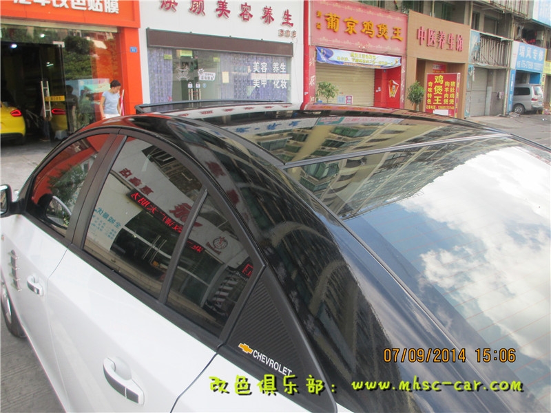 雪佛蘭科魯茲貼黑頂 黑色車頂貼膜 亮黑全景天窗貼膜
