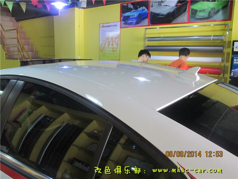 別克君威貼黑頂 黑色車頂膜 車頂貼亮光黑色膜 全景天窗貼膜