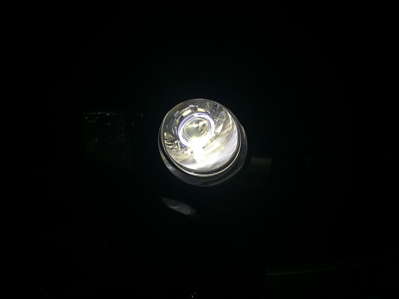 上海JEEP指南者改燈  升級小糸Q5透鏡 飛利浦氙氣燈 華科安定器