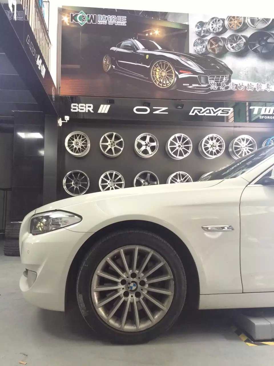 寶馬 5系，裝19寸 鍛造 ，前后對比一下 瞬間高大上