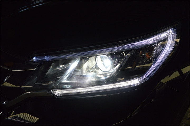 福州汽車改大燈 本田CRV改裝海拉三雙光透鏡漢雷氙氣燈 福州榮海汽車照明