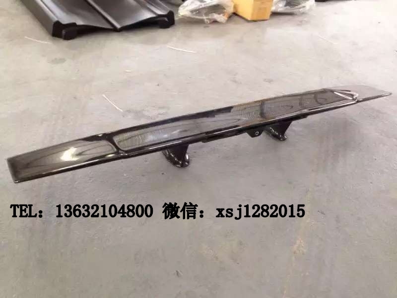 蘭博基尼LP550改裝碳纖維尾翼小牛改裝真空尾翼