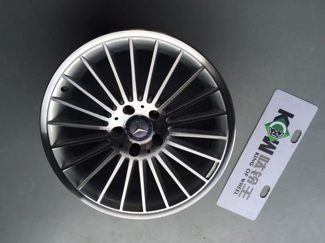 德國 AMG 18寸