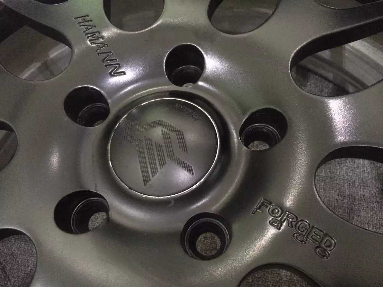 22寸，正品 哈曼 鍛造 超輕．合裝 卡宴．Q7．G500. G55．63