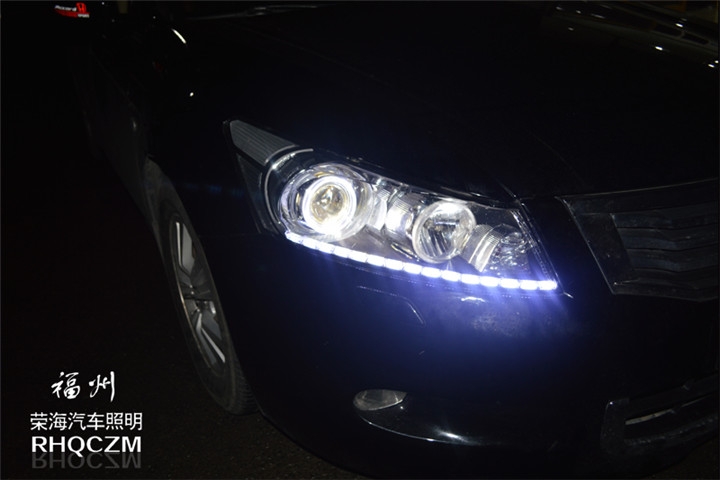 福州汽車大燈改裝 八代雅閣車燈升級Q5雙光透鏡雙色水晶淚眼 福州榮海汽車照明