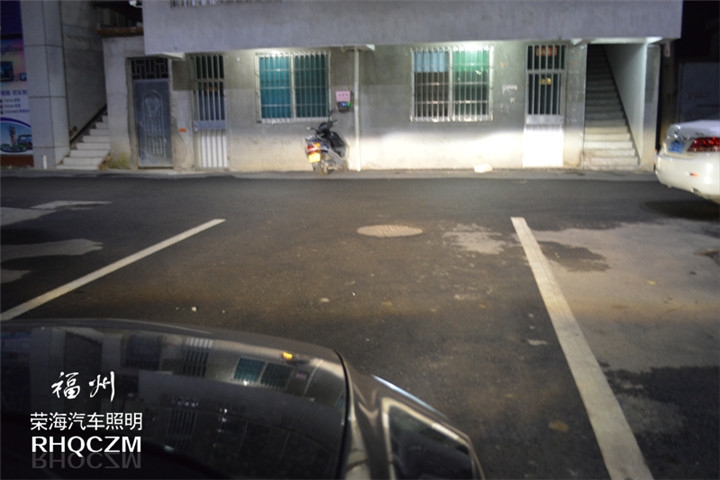 福州改燈 馬自達(dá)睿翼大燈升級(jí)氙氣燈海拉三雙光透鏡 福州榮海照明