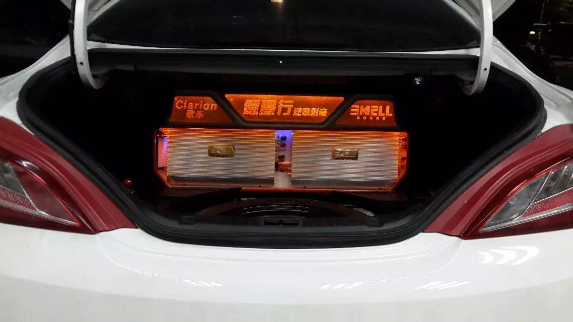 質(zhì)感活靈活現(xiàn)——現(xiàn)代勞恩斯汽車音響改裝