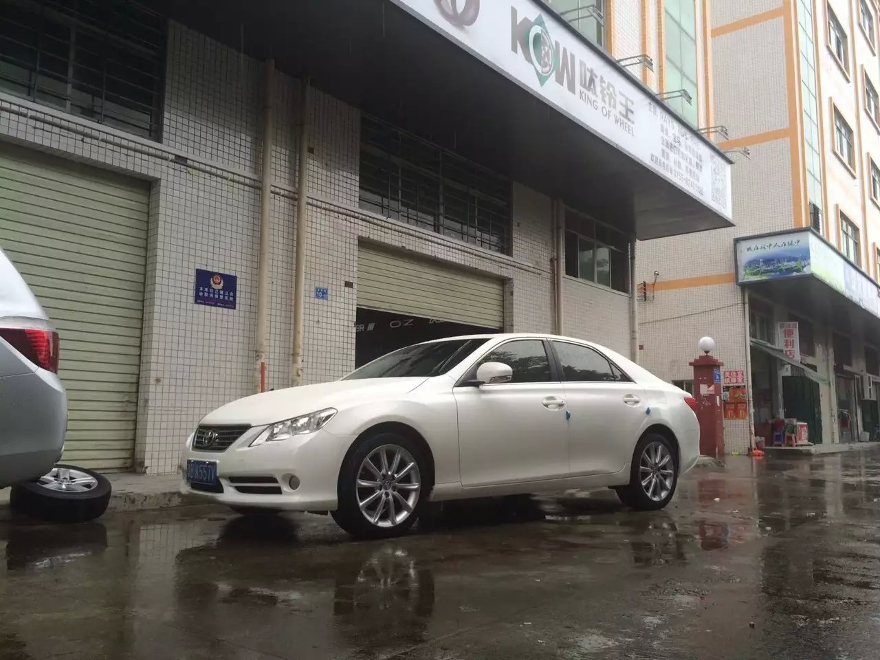 銳志 裝18寸,原裝!