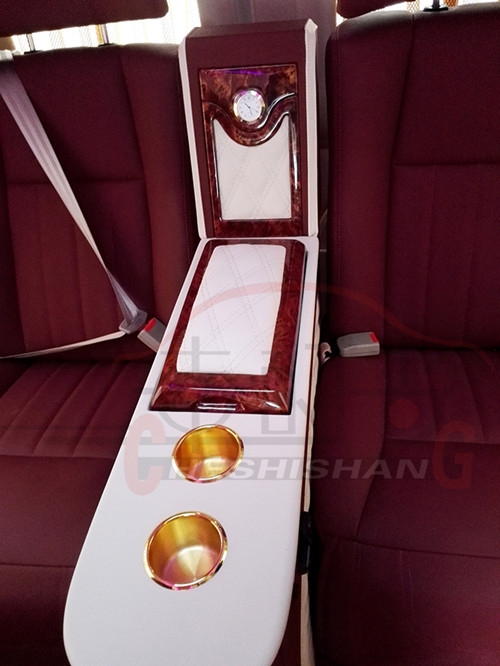 郑州GMC房车内饰改装，打造风格不一的GMC 商务车