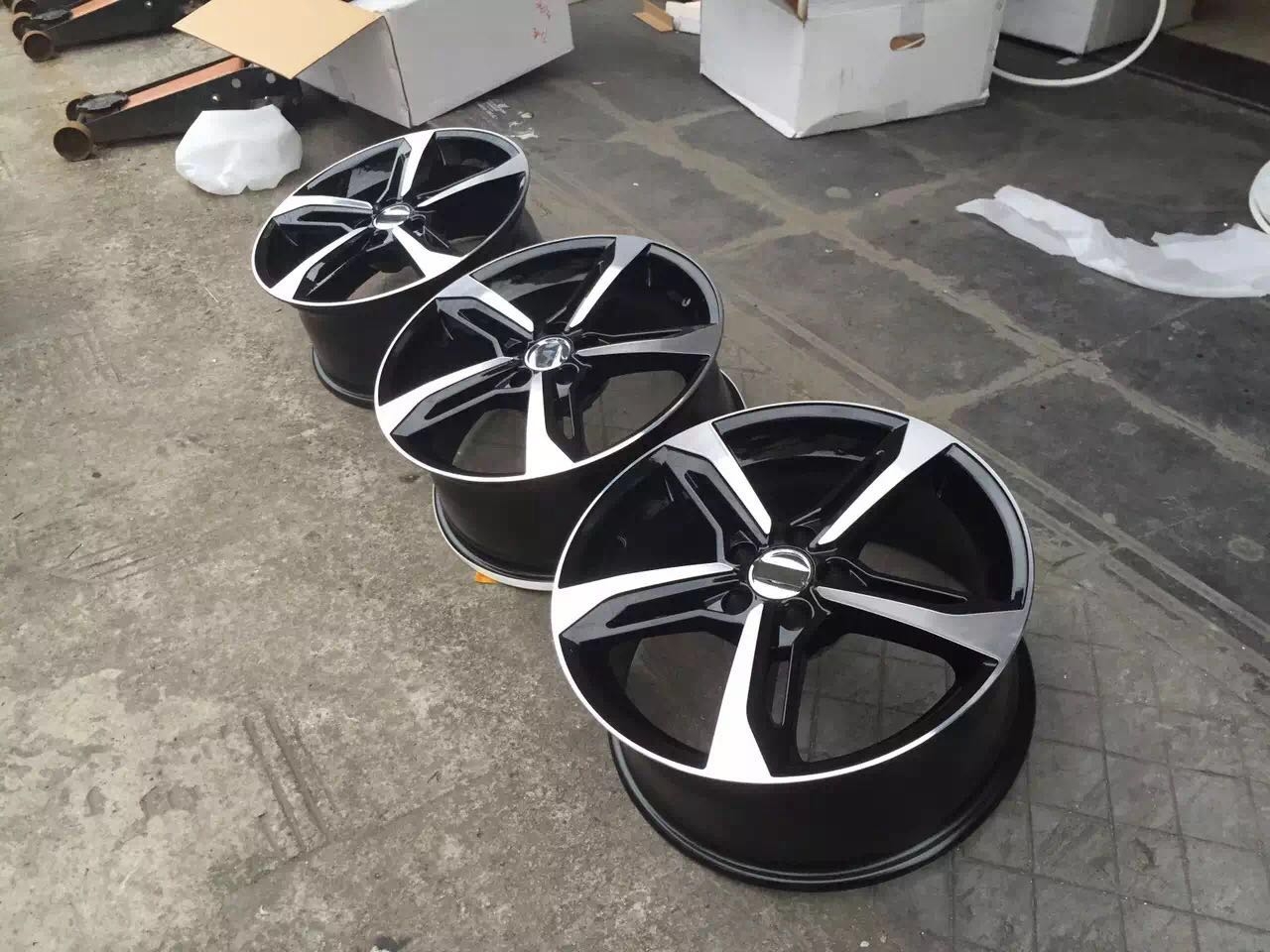 奧迪A6 升級 18寸RS7 改裝輪轂