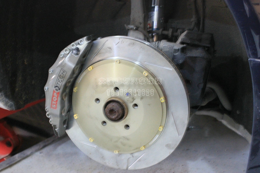 大連專業(yè)改裝奧迪S5 改裝IPE閥門排氣 JBOM三元頭段