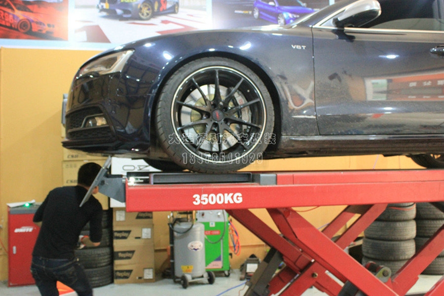 大連專業(yè)改裝奧迪S5 改裝IPE閥門排氣 JBOM三元頭段