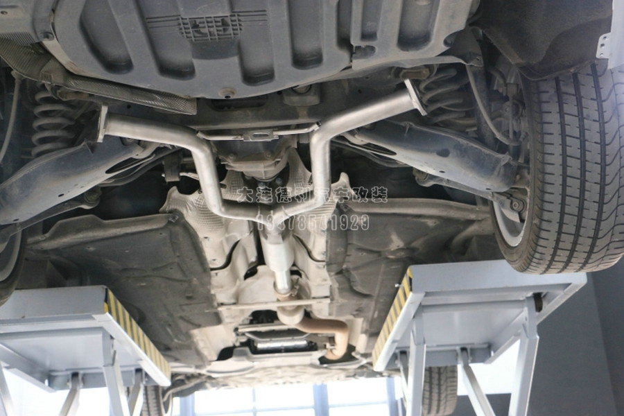 大連汽車改裝奔馳E260改E63AMG排氣套件