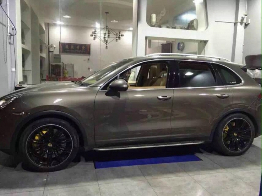 大連德利汽車改裝保時捷卡宴改裝brembo剎車套件