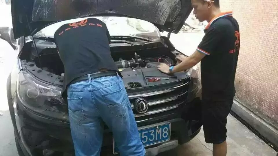 景逸X5電動渦輪 汽車進(jìn)氣改裝 提升動力節(jié)油 離心式渦輪增壓器LX3971