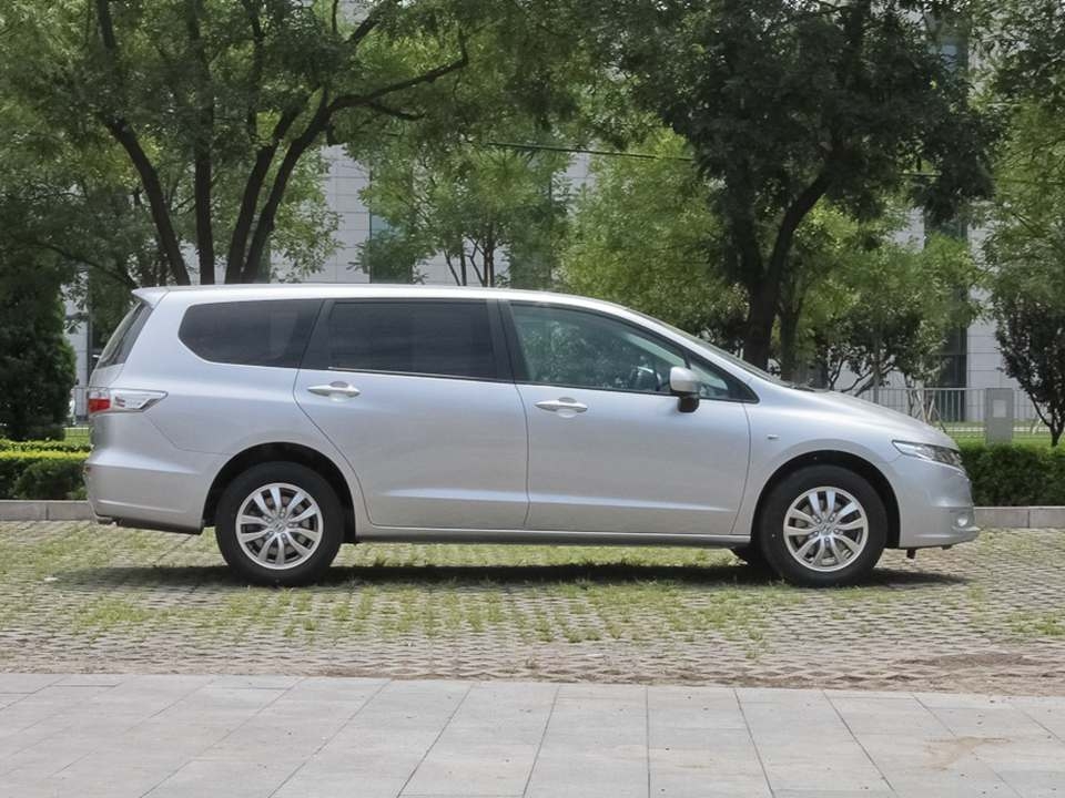簡(jiǎn)單的選擇——本田奧德賽汽車音響改裝