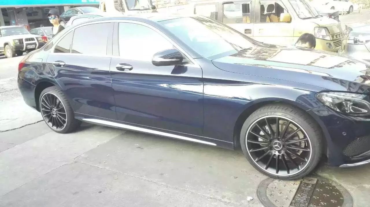 CLA45．19寸 裝車 效果給力