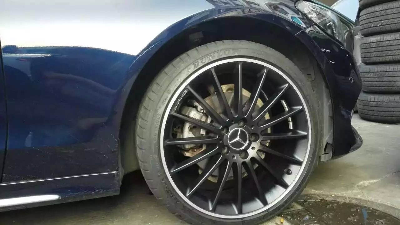 CLA45．19寸 裝車 效果給力