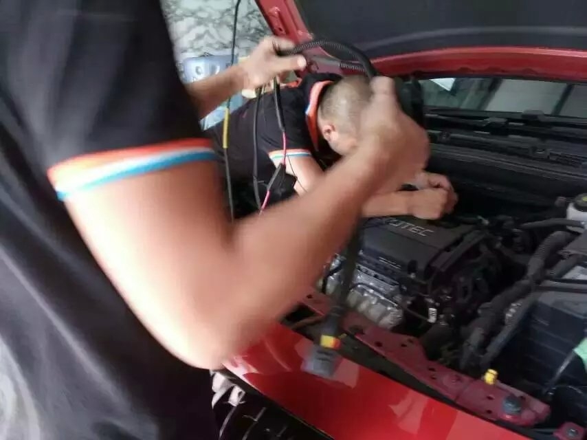 別克英朗電動渦輪 汽車進氣改裝 提升動力節(jié)油 離心式渦輪增壓器LX2008