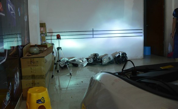 【廣州海瀾車(chē)燈】-豐田銳志升級(jí)大燈總成+天使眼