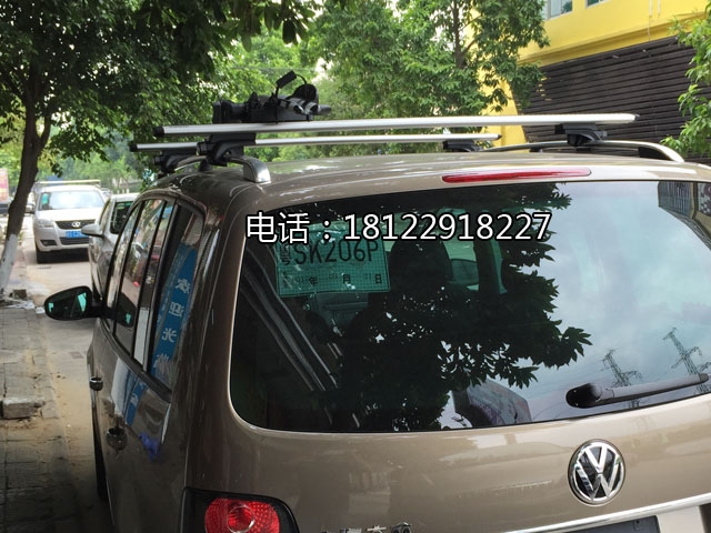 大眾途安拓樂(lè)車頂行李架及591自行車搭載架安裝實(shí)拍
