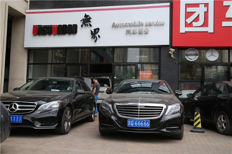 奔馳E200/E260/E320改原廠豪華LED大燈 電尾門(mén) 無(wú)鑰匙進(jìn)入