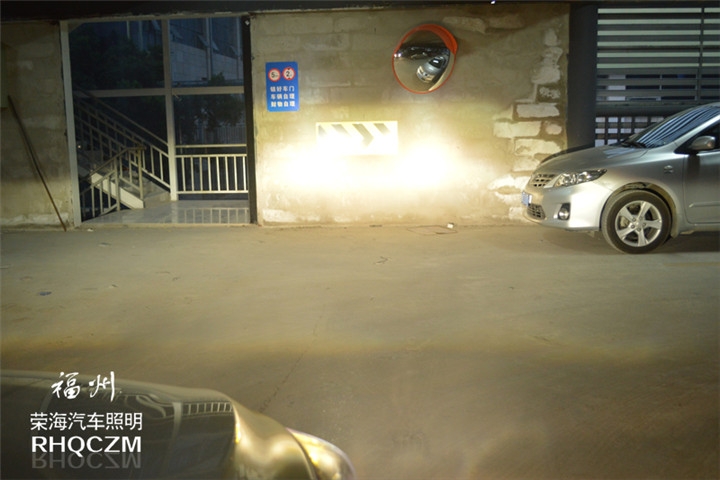 福州改燈 現(xiàn)代名圖改燈車燈升級(jí)歐司朗CBI氙氣燈海拉五雙光透鏡 福州榮海汽車照明