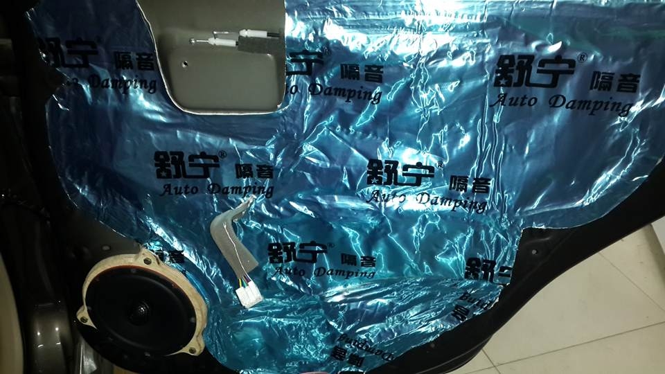 日產(chǎn)天籟汽車音響改裝美國(guó)霸克