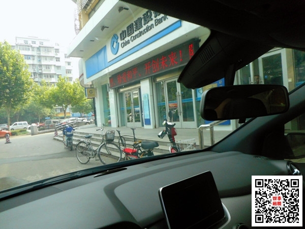 武漢汽車貼龍膜價(jià)格│奔馳C200全車施工龍膜頂級(jí)套餐│龍膜正規(guī)老牌授權(quán)專營(yíng)店│